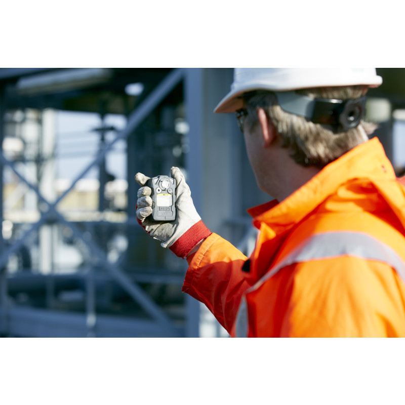 Gas detector field service and repair